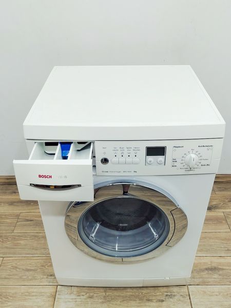Стиральная машина Bosch Exclusiv WFX160A 000044802 фото