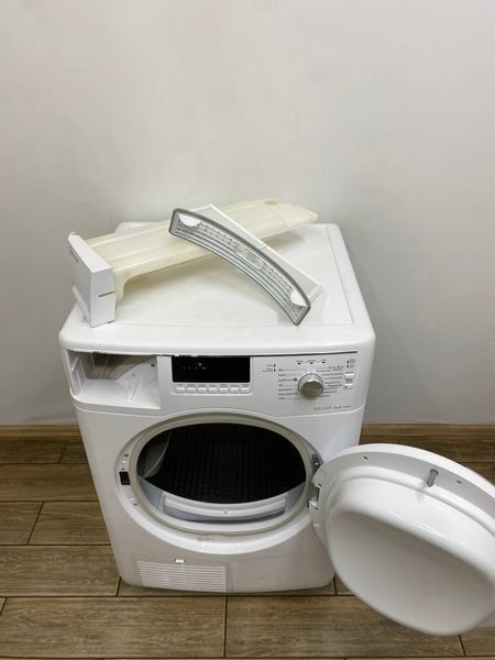 Сушильна машина Bauknecht TKEVO74A 1050W 7кг sn 856026003020 000048472 фото