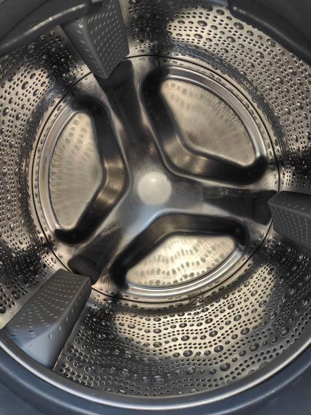 Стиральная машина Bosch Serie 8 WAW32541 2000W 8кг sn 00247 000051968 фото