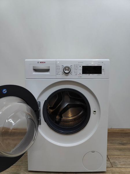 Стиральная машина Bosch Serie 8 WAW32541 2000W 8кг sn 00247 000051968 фото