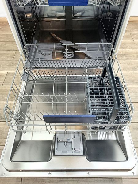 Посудомийна машина Siemens SL6P1S 2400W 14ком sn 00136 000049039 фото