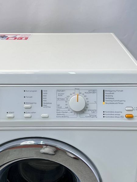 Стиральная машина Premium W 323 000037419 фото