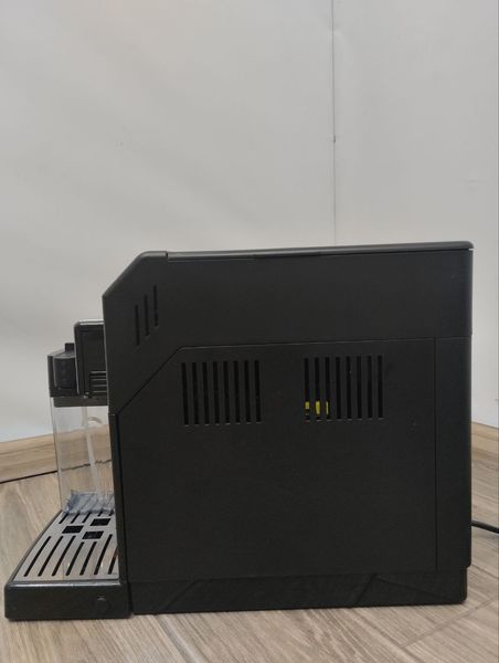 Кавомашина Philips Saeco minuto HD8834 1850W sn TW901638545291 000046344 фото