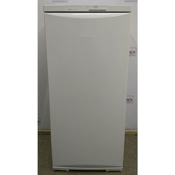Морозильный шкаф MIELE FN 4493 S 000006087 фото
