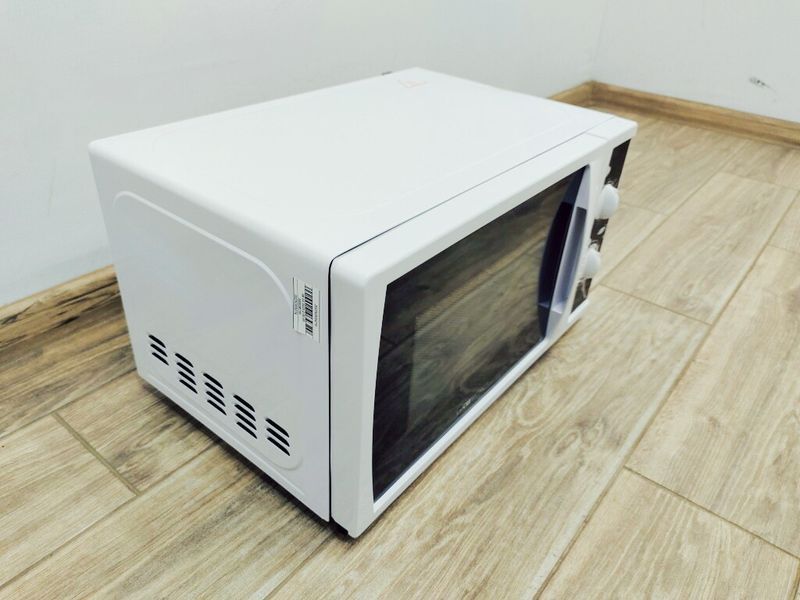 Микроволновая печь Clatronic MWG 782 000038733 фото