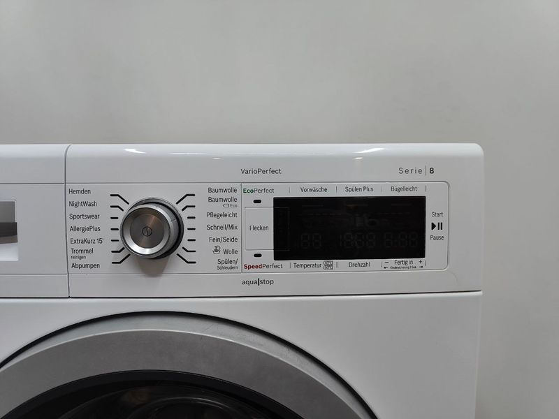 Стиральная машина Bosch Serie 8 WAW32541 2000W 8кг sn 00247 000051968 фото