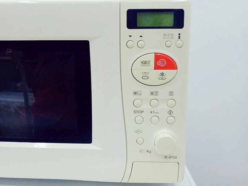 Мікрохвильова піч Sharp R 4P58 2800w гриль1550w sn 970427270 000040985 фото