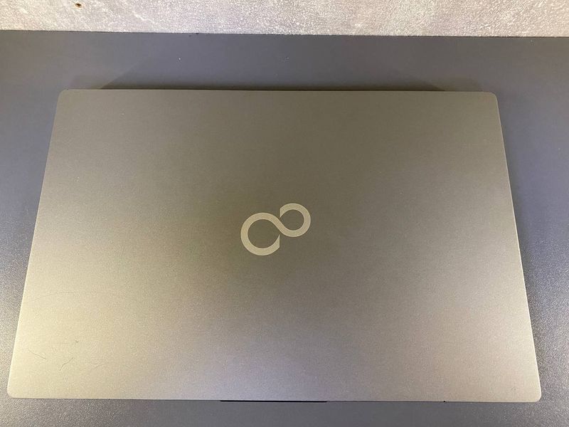 Ноутбук Fujitsu LifeBook U7411 14 FHD Б/У Бат до 7 годин 000052182 фото