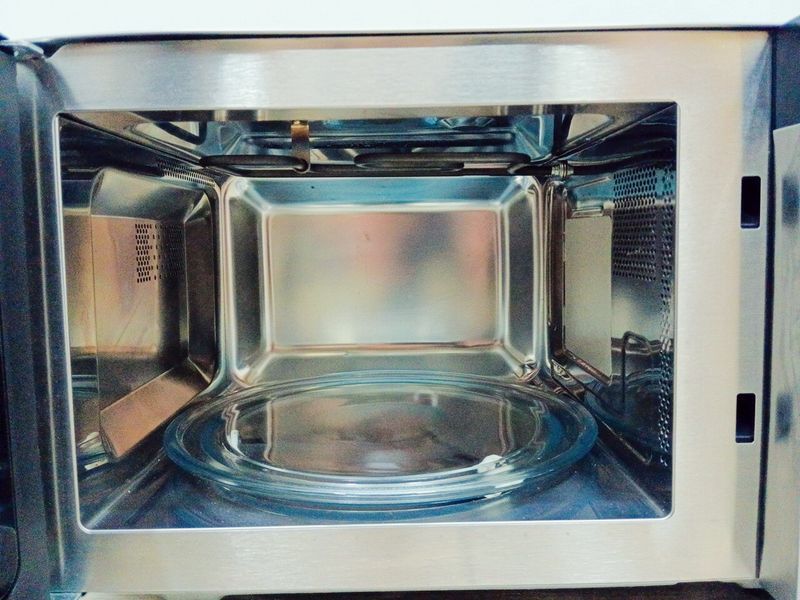 Мікрохвильова піч Edeka AG 820 AKI 1250w гриль 1000w sn 20130801972 000039086 фото