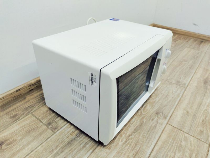 Мікрохвильова піч Continent MW800G 1100w гриль 1000w sn 03091001071 000037376 фото