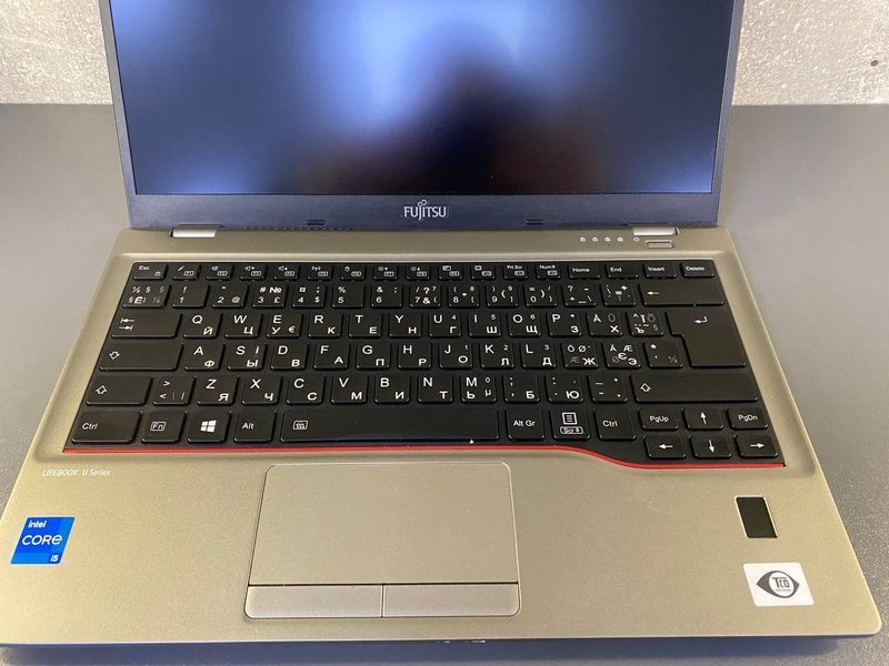 Ноутбук Fujitsu LifeBook U7411 14 FHD Б/У Бат до 7 годин 000052182 фото