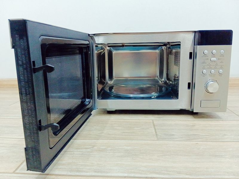 Мікрохвильова піч Edeka AG 820 AKI 1250w гриль 1000w sn 20130801972 000039086 фото