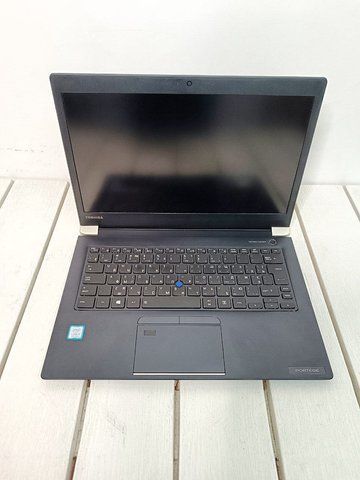 Ноутбук Toshiba Portege X30-e 13.3 Б/У Бат до 3 годин 000051421 фото