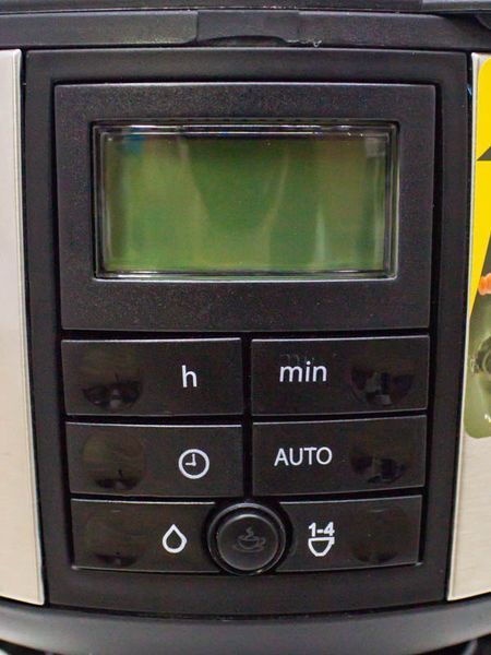 Кофеварка капельная Russell Hobbs 20680 56 000026976 фото