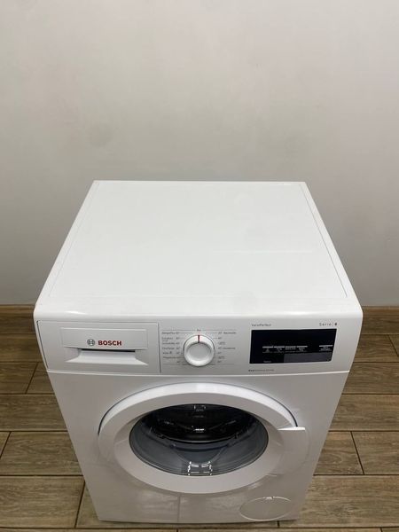 Стиральная машина Bosch WAT28320 2300W 6кг sn 00226 000049126 фото