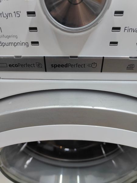 Стиральная машина Siemens iQ700 WM14W447DN 09 2300W 7кг sn 9607200923 000053606 фото