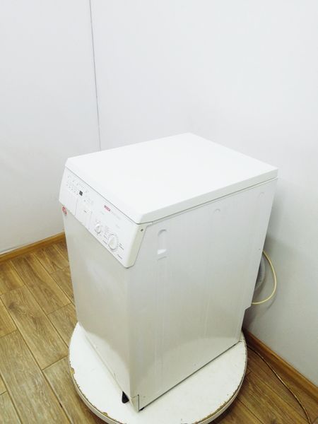 Стиральная машина вертикальная Bosch WOK2091 02 000035144 фото