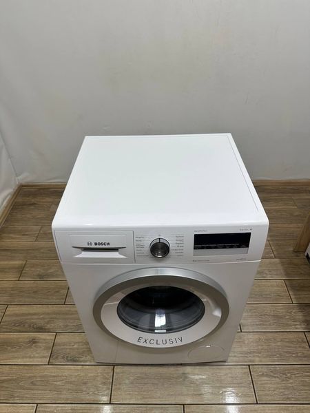 Стиральная машина Bosch Serie4 WAN28296 31 2300W 7кг sn 9912604769 000054321 фото