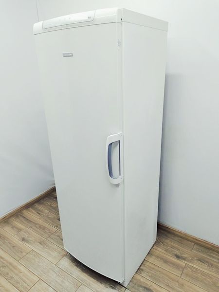 Морозильная камера Electrolux EUF29200W 000040147 фото