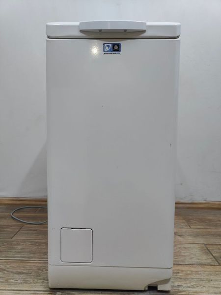 Стиральная машина вертикальная AEG L51260TL 2200W 6кг sn 64800216 000053436 фото