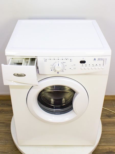 Стиральная машина Whirlpool AWOD 6730 000023462 фото