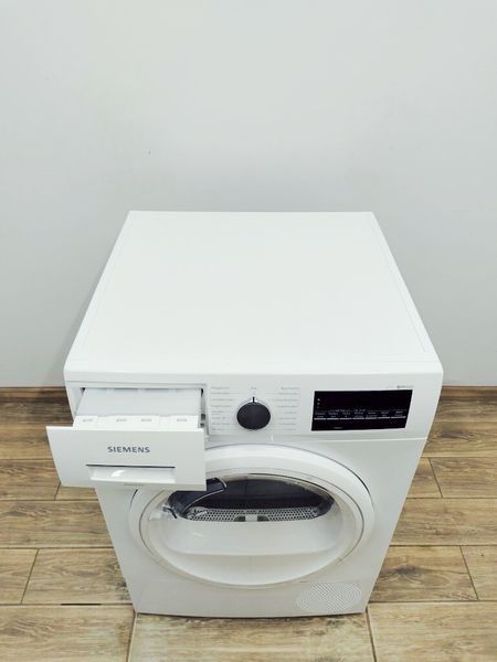 Сушильна машина Siemens IQ500 WT47R440 02 600w 8 кг sn 0206 202999 000039403 фото