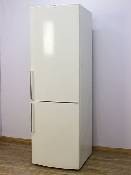 Холодильник двухкамерный Bosch KGN 36X20 01 000016885 фото