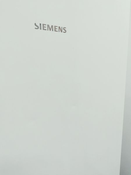 Холодильник двухкамерный Siemens KG36EAW40 13 000045150 фото
