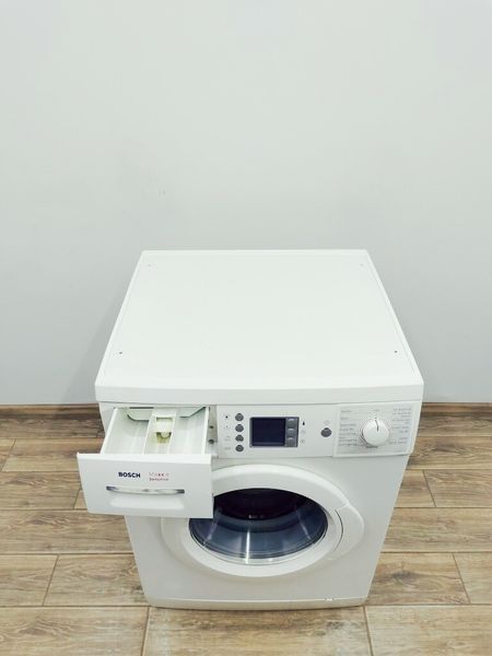 Стиральная машина Bosch Maxx6 WAE24460SN 03 000036696 фото