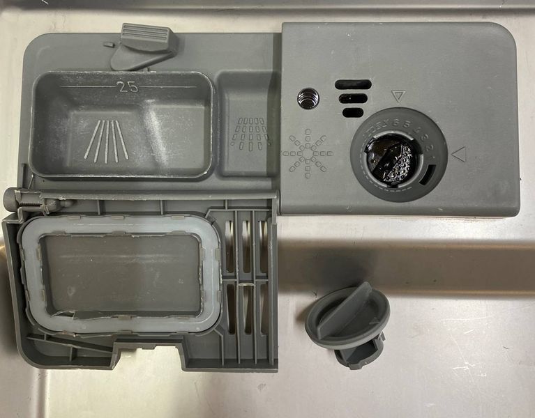 Посудомоечная машина Koenic KDW6011 DFS 21000W 14ком sn 2205000268 000049049 фото