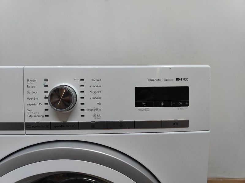 Стиральная машина Siemens iQ700 WM14W447DN 09 2300W 7кг sn 9607200923 000053606 фото