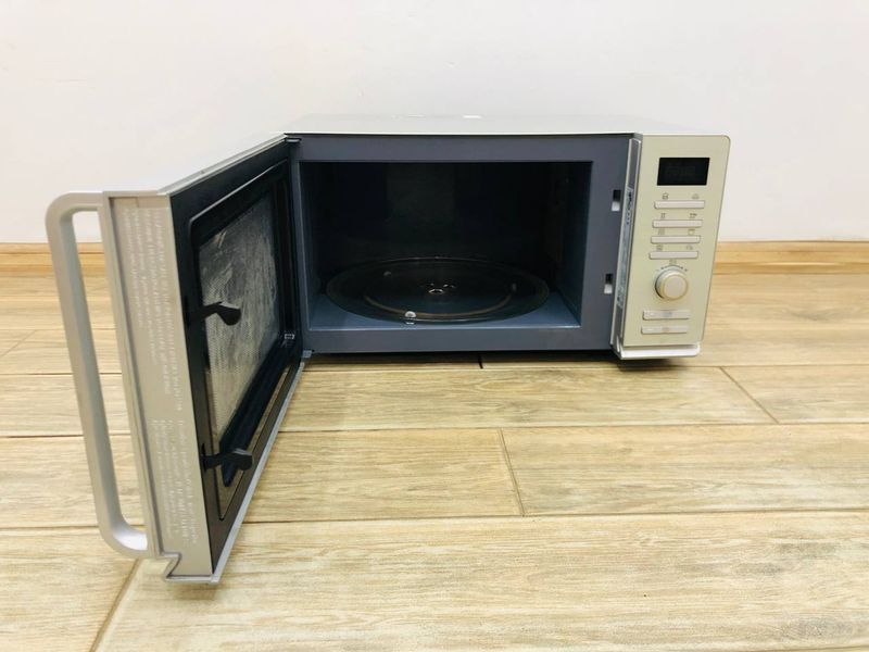 Микроволновая печь LG MG6387ARS 000043958 фото