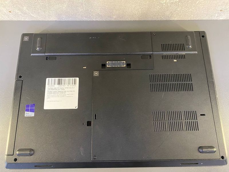Ноутбук Lenovo ThinkPad L560 15.6 FHD Б/У Бат до 4 годин 000052183 фото