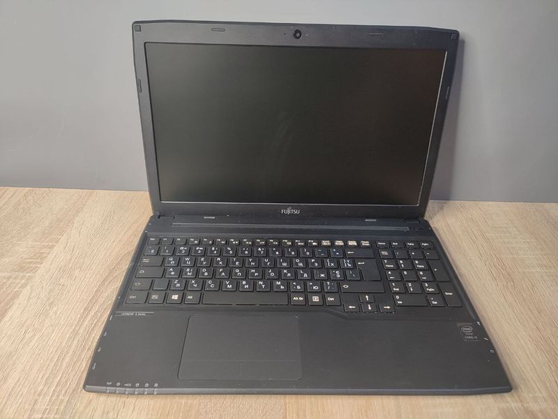 Ноутбук Fujitsu LifeBook A514 000044842 фото