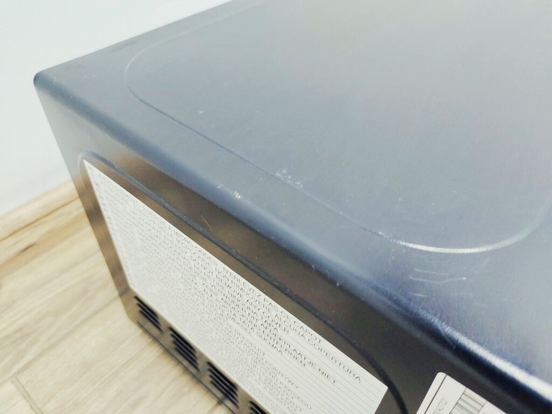 Мікрохвильова піч Sharp R 242BK 1270w sn 1903200790 000039629 фото
