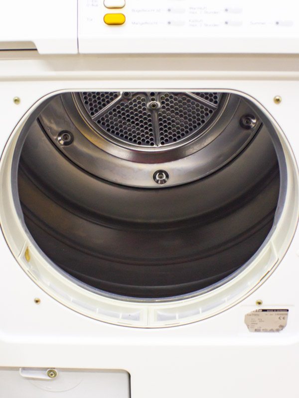 Сушильна машина Miele T585C