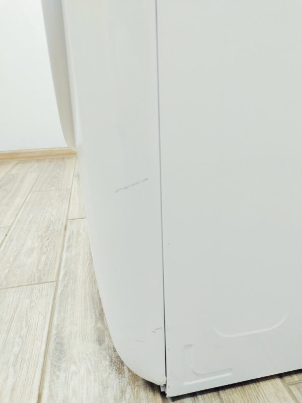 Сушильна машина Whirlpool AZB6570