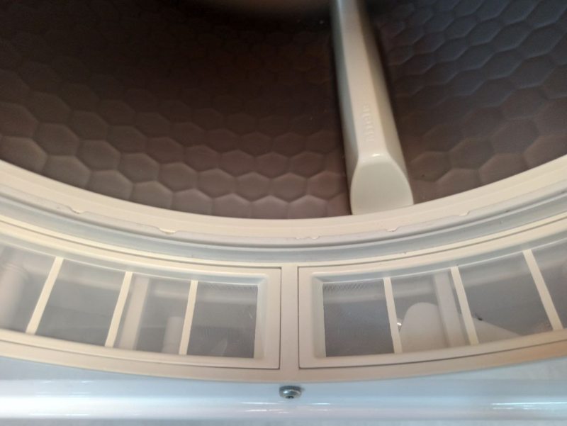 Сушильна машина Miele T 8861 WP