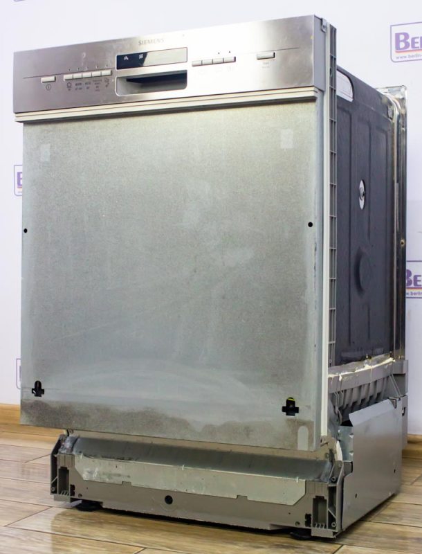 Посудомоечная машина Siemens SX55L531EU 18