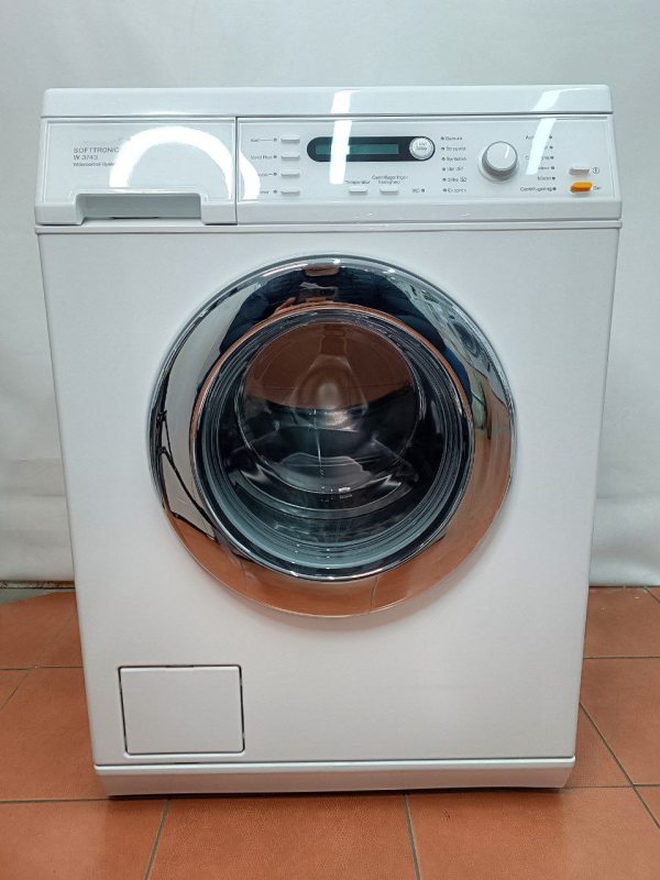 Пральна машина Premium W 3743 7кг sn 4085461740