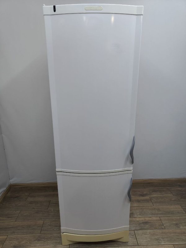 Холодильник двокамерний Cilinga KFP560V150W 253+82л sn 20070475524 n476