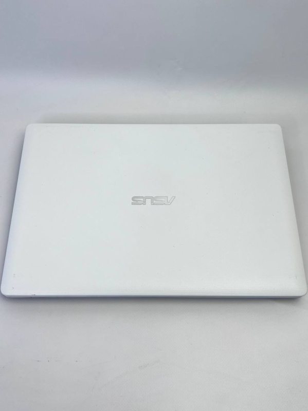 Ноутбук Asus F451