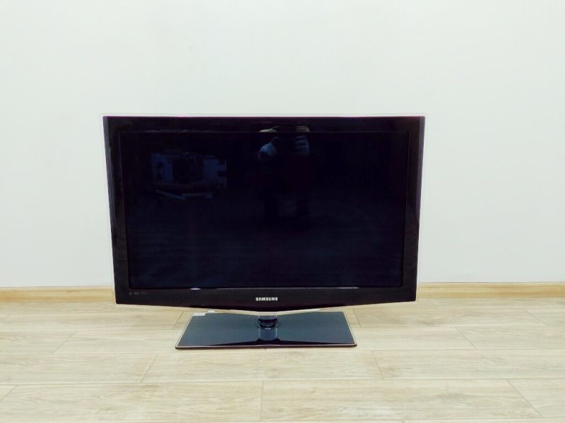 Телевізор 37 Samsung LE37B653T5W LCD Full HD