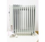 Обігрівач масляний DeLonghi TRRS1225C