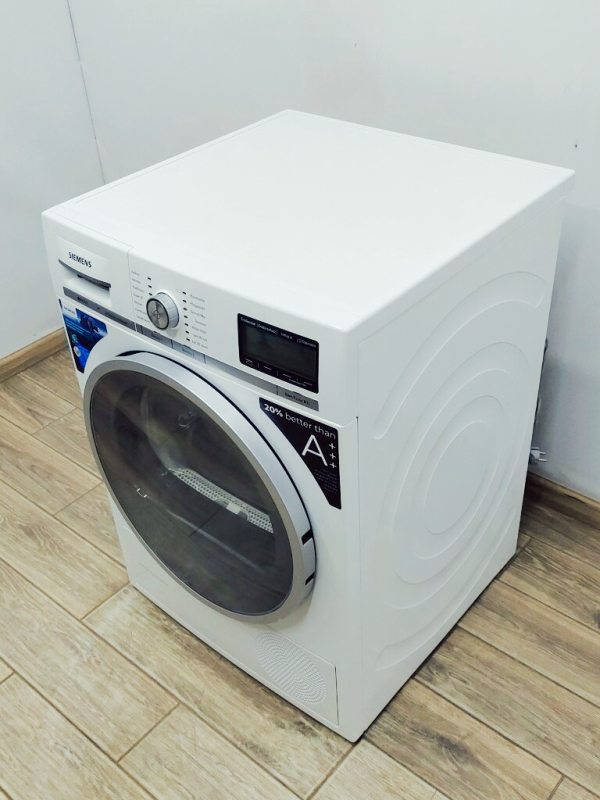 Сушильна машина Siemens IQ800 WT47Y701 16