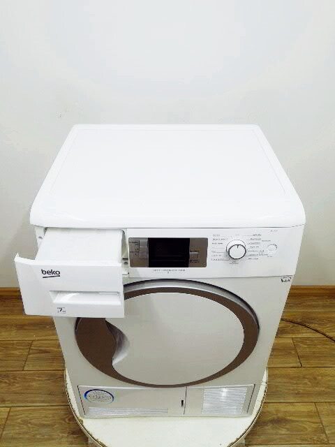 Сушильна машина Beko DCU 7330