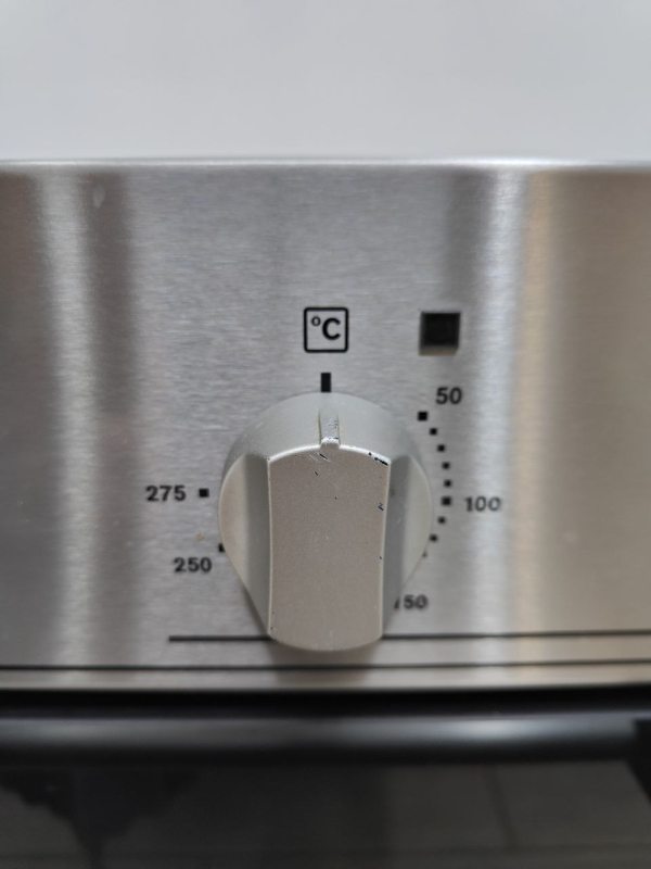 Духова шафа Electrolux EOB300X 2780W sn 70728617 n499