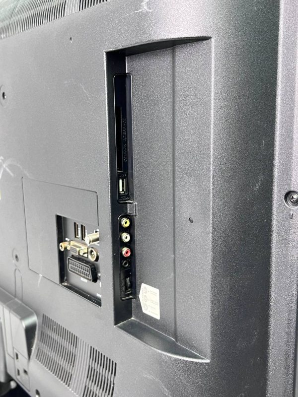 Телевізор 40 Telefunken D40F272A3 LED Full HD