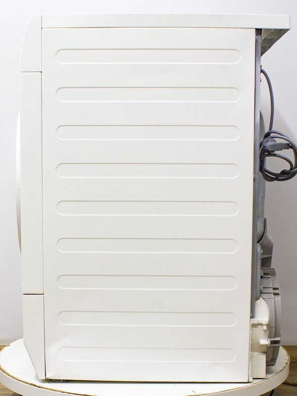 Сушильна машина Electrolux EDH3284PDW