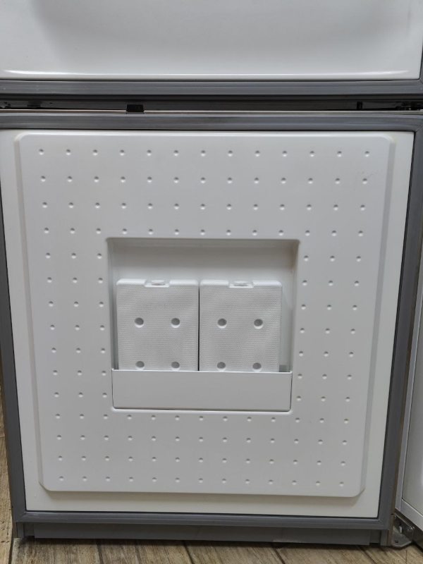 Холодильник двокамерний Smeg KGN46SMA01 150W 264+82л sn 9202328113 n557